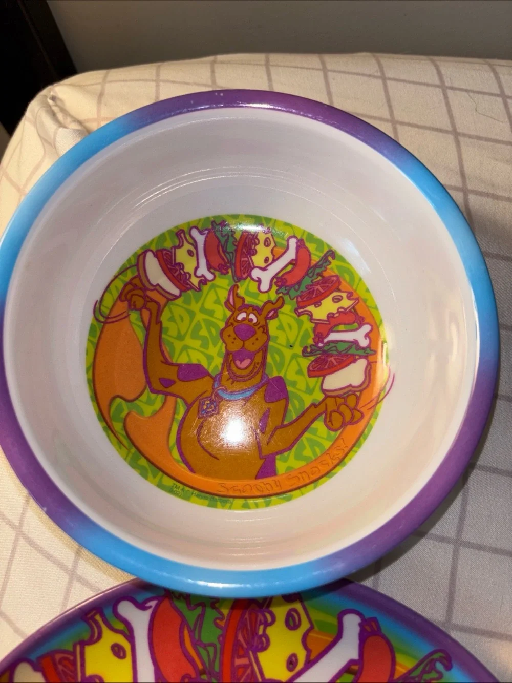 Scooby-Doo Kids Purple Edge Bowl and Plate Set - Colorful Scooby Design